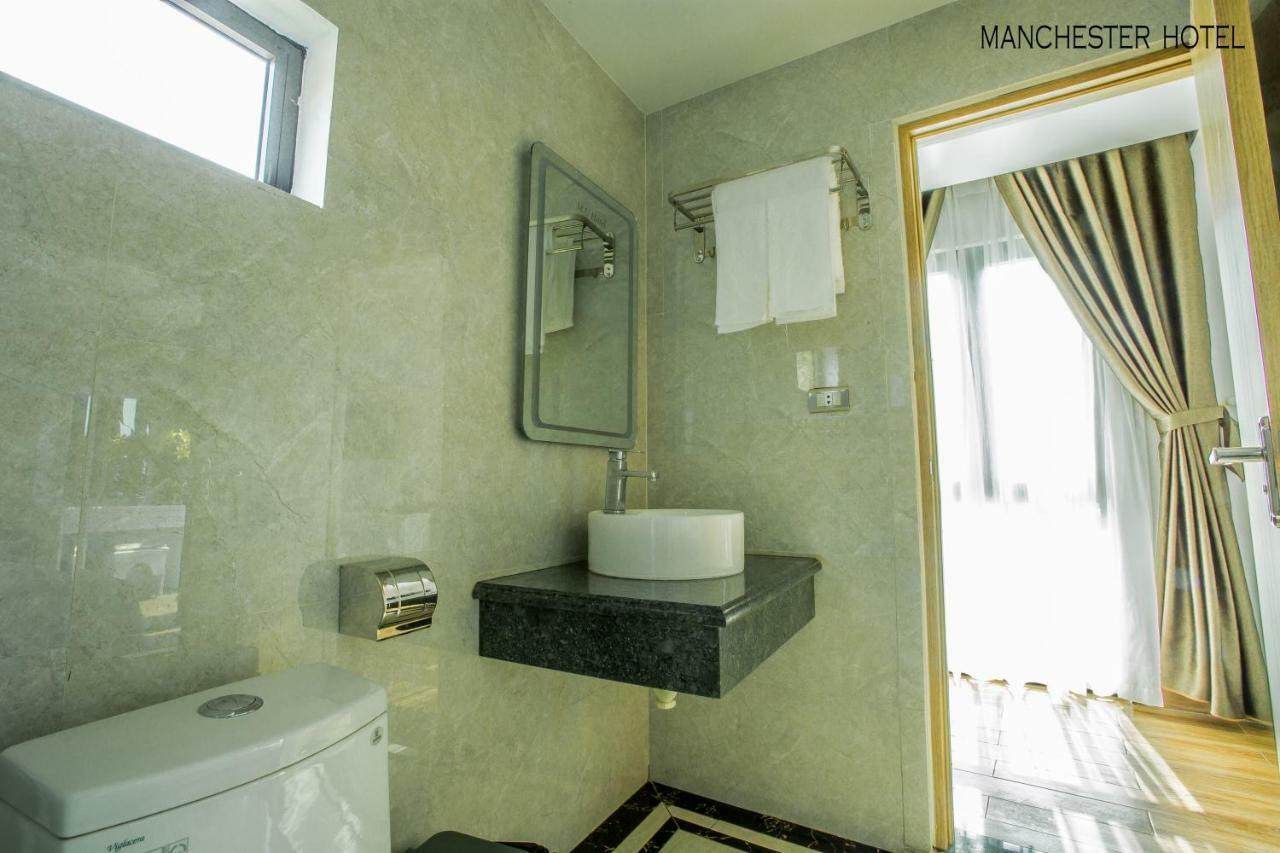 Manchester Hotel Hạ Long Extérieur photo